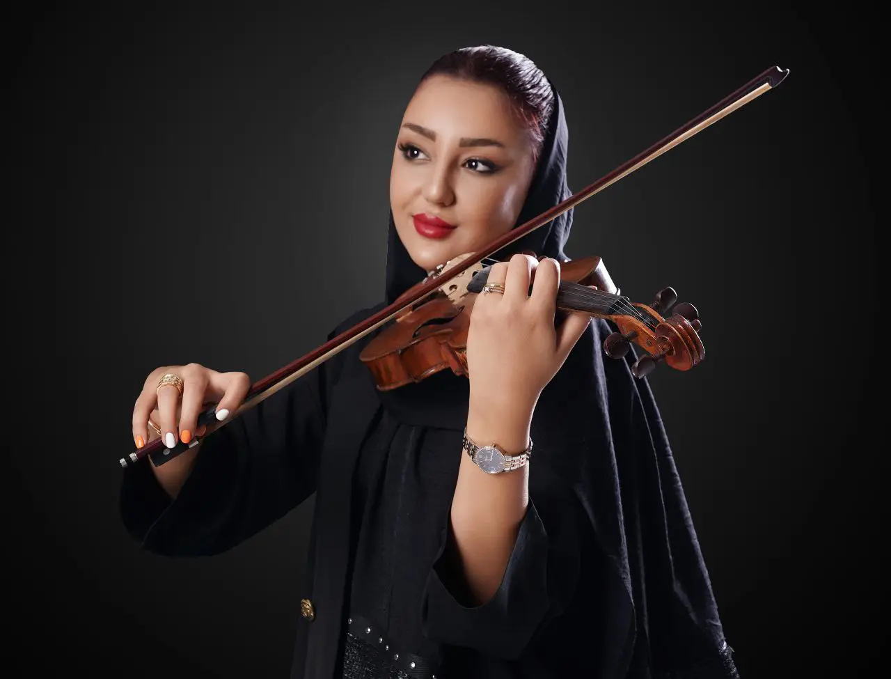 استاد نگین آران آموزشگاه موسیقی آوا